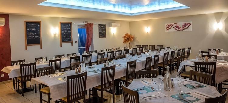 斯涛特尔拉祖酒店(Hôtel Azur Saint Junien Cit'Hotel)图片