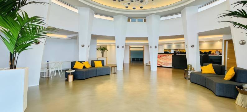 法拉吉奥尼大酒店(Grand Hotel Faraglioni)图片