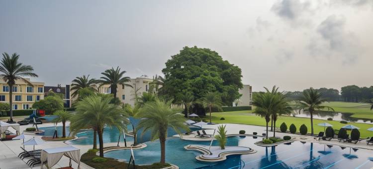 曼谷伊斯汀坦那市高尔夫度假村(Eastin Thana City Golf Resort Bangkok)图片