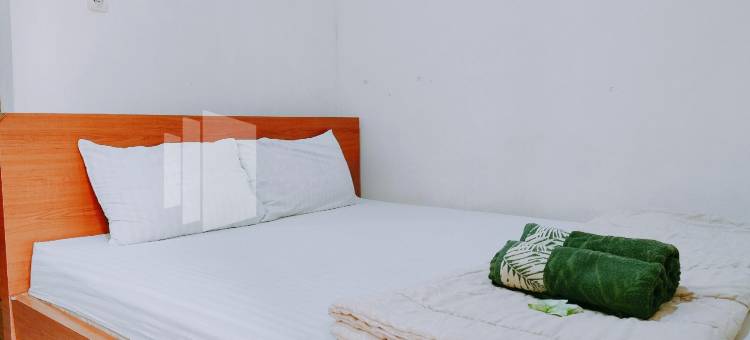 卡利达米特拉红门酒店-靠近沃诺萨里阿伦阿伦(Calida Hotel Mitra RedDoorz Near Alun Alun Wonosari)图片