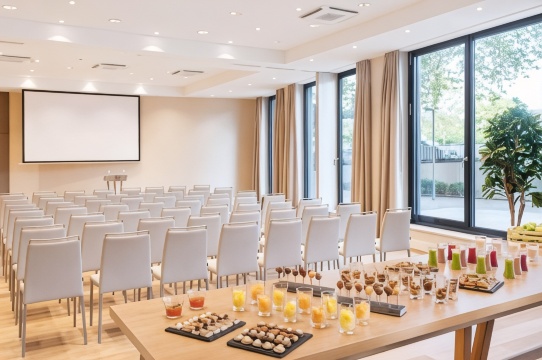 NH Essen Hotel Overview