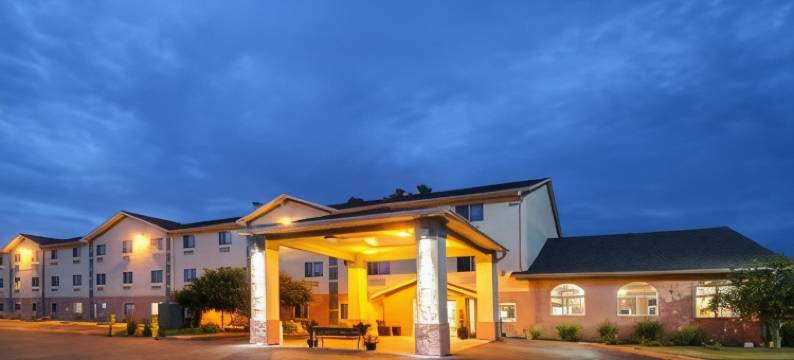 盖尔斯堡呗盟套房酒店(Baymont by Wyndham Galesburg)图片