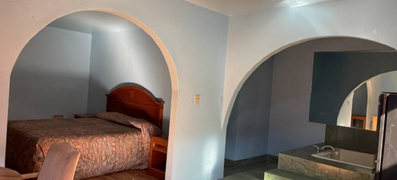 满月旅馆(Full Moon Inn)图片