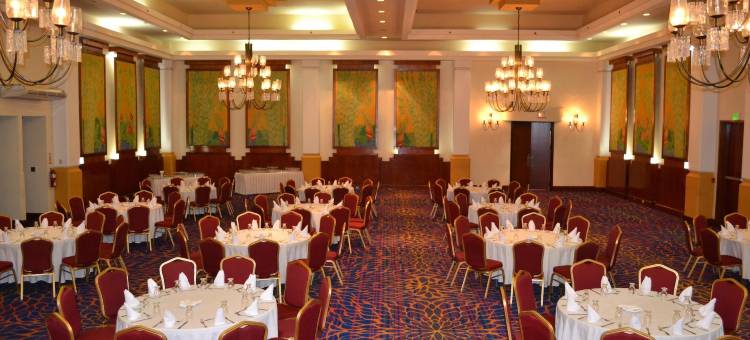 特立尼达丽筠酒店(Radisson Hotel Trinidad)图片