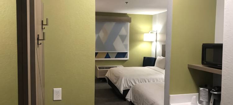 洲际智选假日酒店及套房 伍德沃德(Holiday Inn Express & Suites Woodward Hwy 270)图片