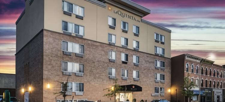 布鲁克林市中心拉昆塔温德姆套房酒店(La Quinta Inn & Suites by Wyndham Brooklyn Downtown)图片