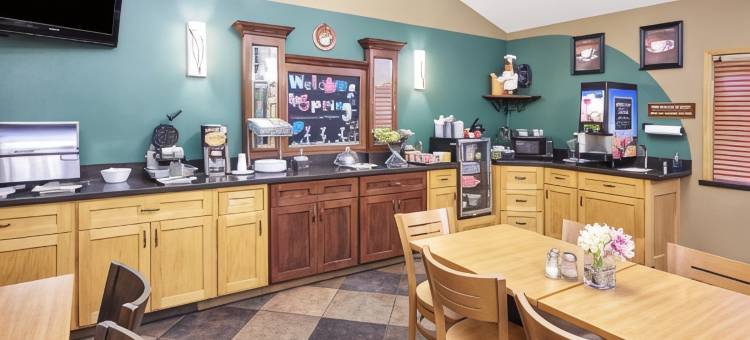 希博伊根美吟温德姆酒店(AmericInn by Wyndham Sheboygan)图片