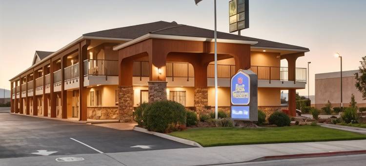 韦洛斯贝斯特韦斯特酒店(Best Western Willows Inn)图片