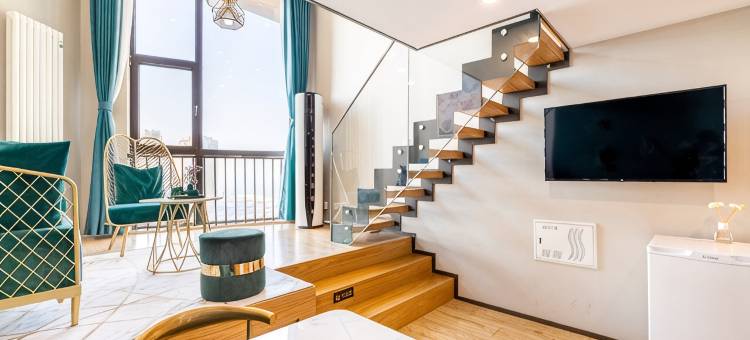 澜奢海景loft公寓(日喀则路分店)图片