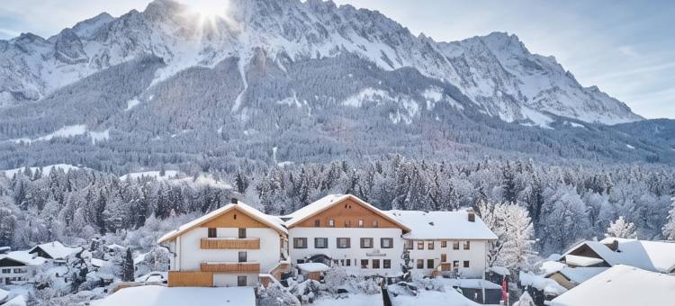 瓦克森斯腾罗曼蒂克艾尔彭酒店(Romantik Alpenhotel Waxenstein)图片