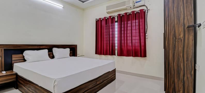 Super Hotel O Midway Treat Dhar图片