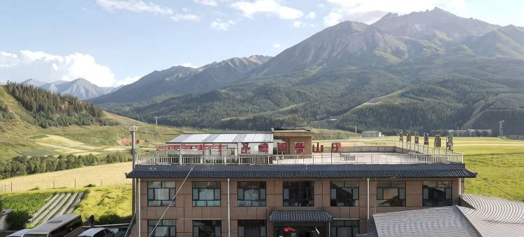 祁连圣峰观景山庄图片