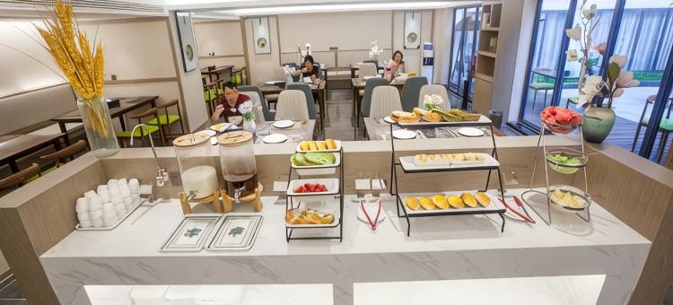 厚尔酒店(郴州裕后街生源时代广场店)图片