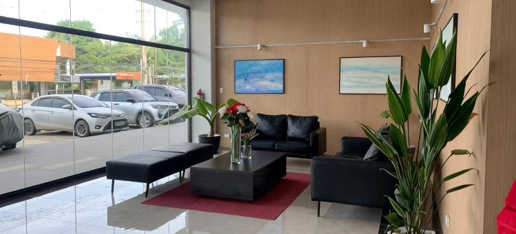 Primavera City Brand New Condo Uptown Cagayan de Oro with Pool and Gym One Minute Walk from Mall图片