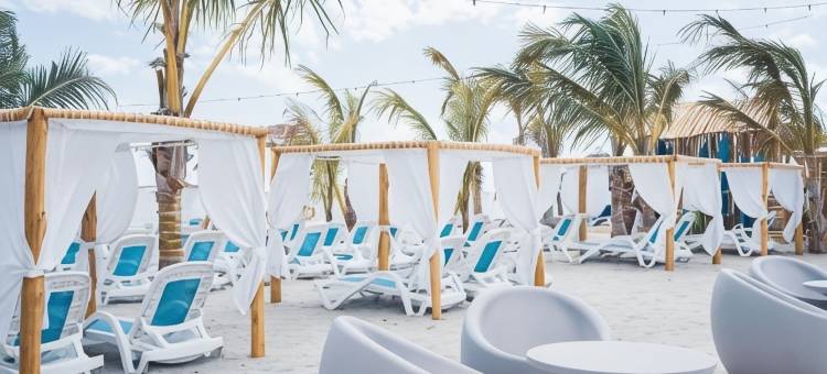 冲浪者酒店(Radisson Riviera Panama)图片