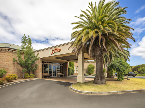 Nightelier Carrum Downs (Sands Hotel)