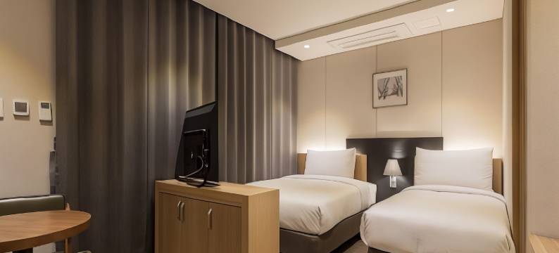 First Stay酒店(First Stay Hotel)图片