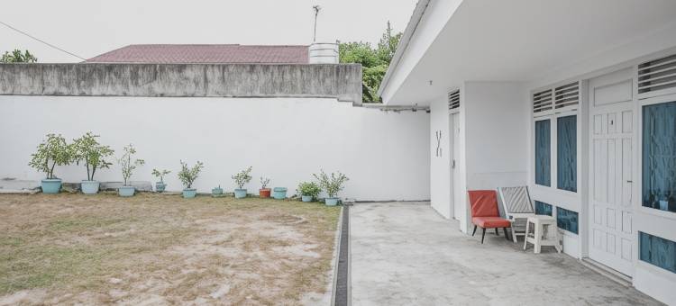红多兹酒店-占碑柏林根(RedDoorz @ Beringin Jambi)图片