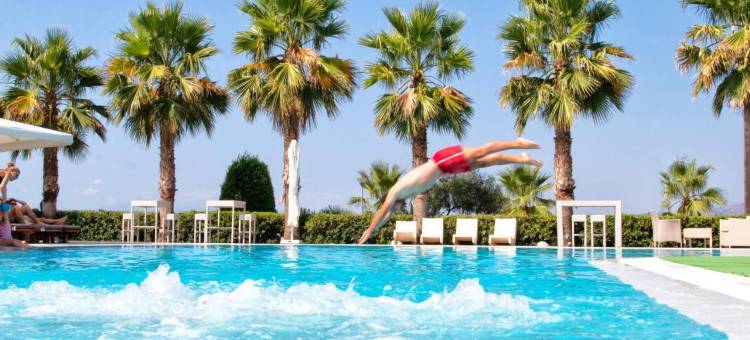 瓦利斯度假酒店(Valis Resort Hotel)图片