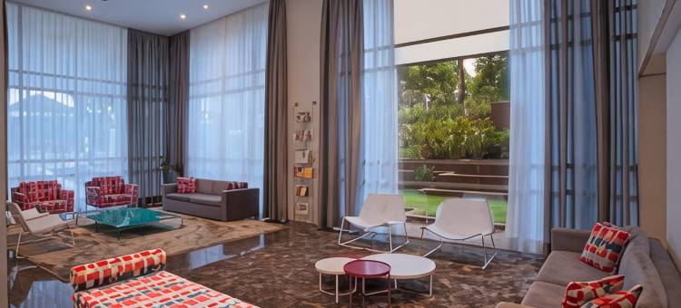 阿尔法城品质套房酒店(Quality Suites Alphaville)图片
