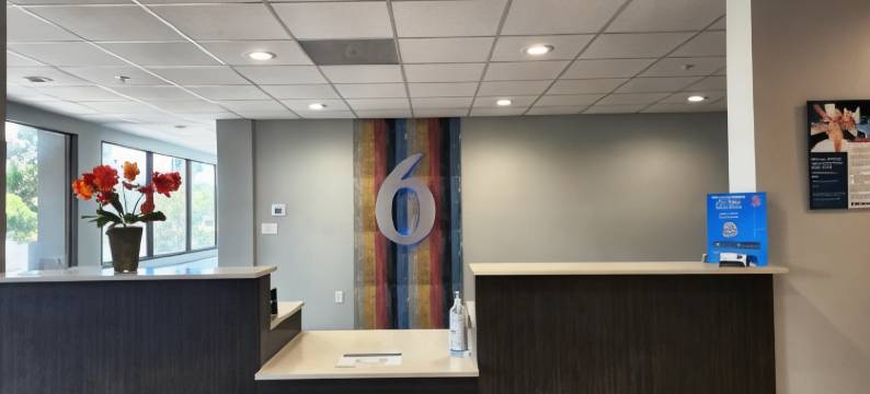 Studio 6 阿尔文，TX(Studio 6 Alvin, TX)图片