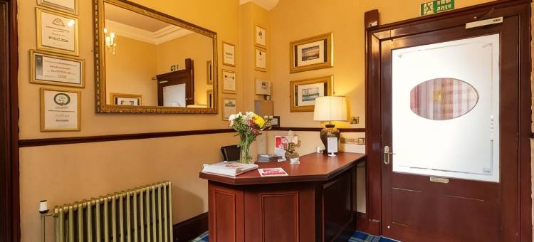 希尔酒店(The Hill Hotel)图片