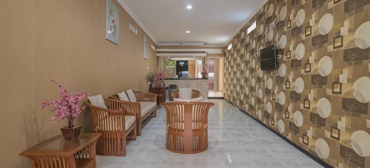 红多兹酒店-近三宝垄MT哈尔优诺(RedDoorz Near MT Haryono Semarang)图片