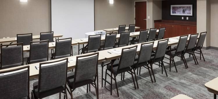 伯明翰特拉斯维尔万豪万怡酒店(Courtyard Birmingham Trussville)图片