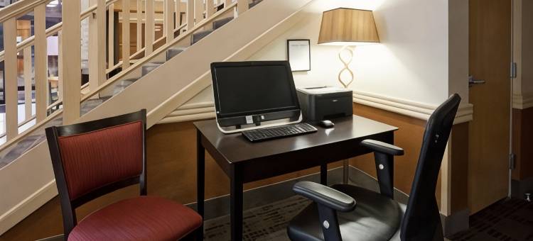 奥西奥拉美吟温德姆酒店(AmericInn by Wyndham Osceola)图片