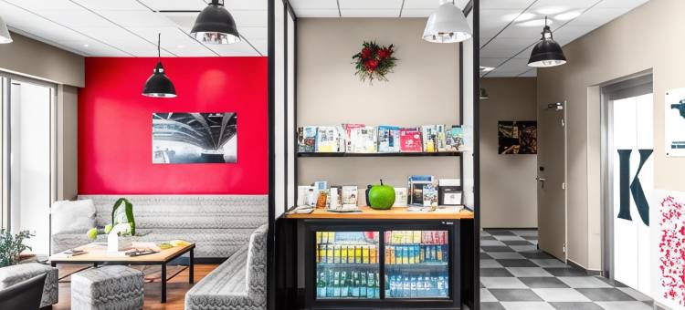 里昂东梅济约厄科尔斯博体育场基里亚德酒店(Kyriad Lyon Est - Stadium - Eurexpo)图片