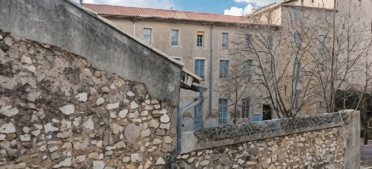 芬索尼厄斯公寓(Finsonius Studios)图片