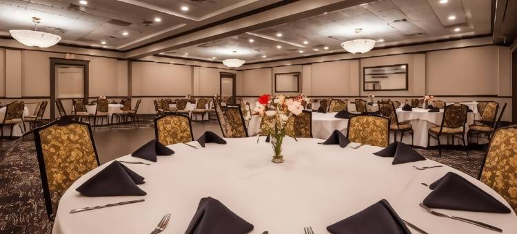 亚当斯贝斯特韦斯特酒店(Best Western Adams Inn Quincy-Boston)图片