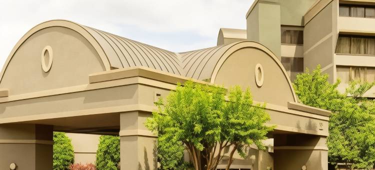 亚特兰大-玛丽埃塔希尔顿逸林酒店(DoubleTree by Hilton Atlanta Windy Hill Ballpark)图片