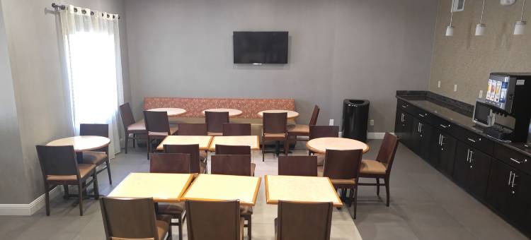 三角洲贝斯特韦斯特优质套房酒店(Best Western Plus Delta Inn  Suites)图片