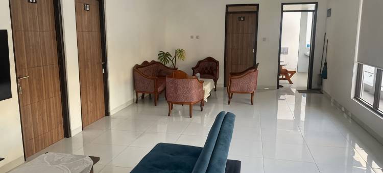 班东乌尔班维尤巴隆BHO别墅(Urbanview Villa Balong Bho Syariah Bandung)图片