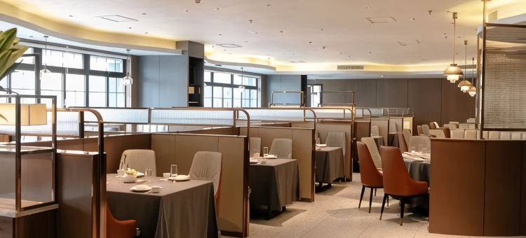 ZMAX满兮酒店(天津五大道西南楼地铁站店)图片