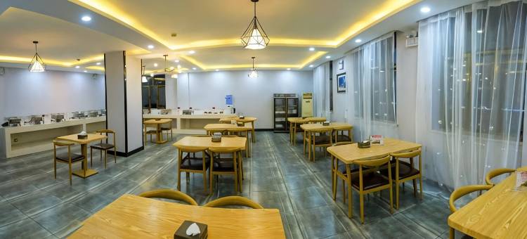 伊宁漫街酒店(六星街店)图片
