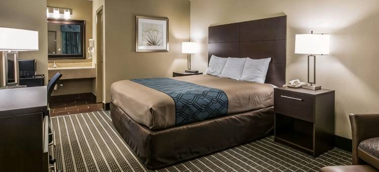 德富尼亚克斯普林斯I-10伊克诺旅馆(Econo Lodge Defuniak Springs I-10)图片