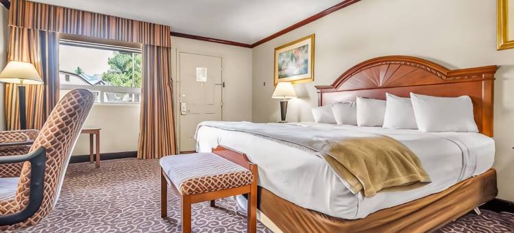 红箭旅馆及套房，温德姆旗下Travelodge(Red Arrow Inn & Suites, a Travelodge by Wyndham)图片