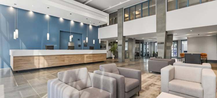 卡尔加里西套房桑德曼酒店(Sandman Hotel & Suites Calgary West)图片