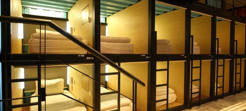 客宿站-空侧区域 吉隆坡国际机场二号航站楼(Capsule Transit KLIA2 Airside)图片