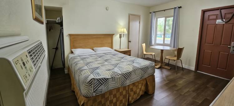 皮尔斯堡美国高速公路1号罗德威酒店(Rodeway Inn Fort Pierce US Highway 1)图片