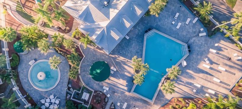 热带棕榈度假村和露营地(Tropical Palms Resort)图片