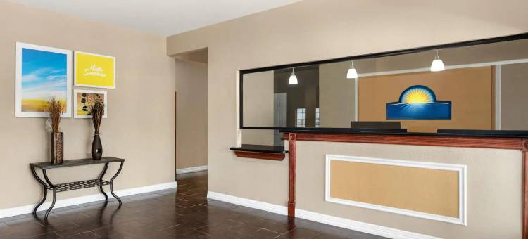 圣安东尼奥戴斯酒店-近嘉年华公园(Days Inn by Wyndham San Antonio Near Fiesta Park)图片