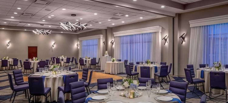 波士顿马尔伯勒万怡酒店(Courtyard Boston Marlborough)图片