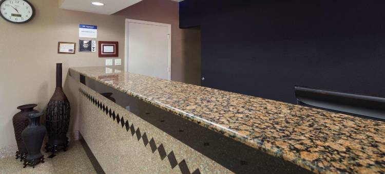 安格尔顿贝斯特韦斯特酒店(Best Western Angleton Inn)图片