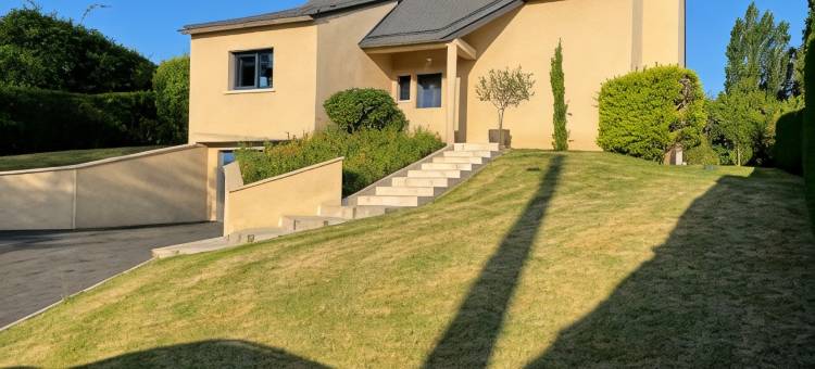 Chez Béa Calme Avec sa Jolie Vue Sur Jardin, Confort assuré图片
