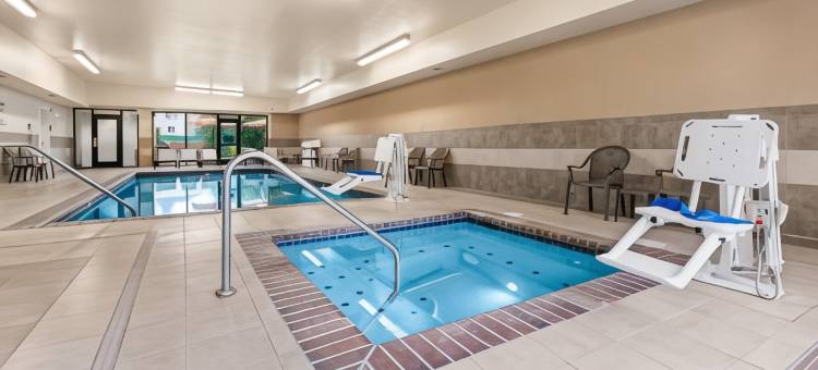 希尔顿欢朋套房酒店-伯灵顿(Hampton Inn & Suites Burlington)图片