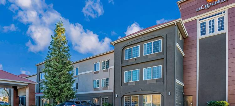 贝克斯菲尔德北拉昆塔温德姆套房酒店(La Quinta Inn & Suites by Wyndham Bakersfield North)图片