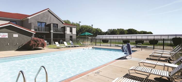 拉昆塔温德姆酒店-近桑达斯基锡达波因特(La Quinta Inn by Wyndham Sandusky Near Cedar Point)图片